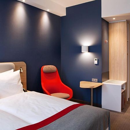 Holiday Inn Express - Kaiserslautern By Ihg Zewnętrze zdjęcie