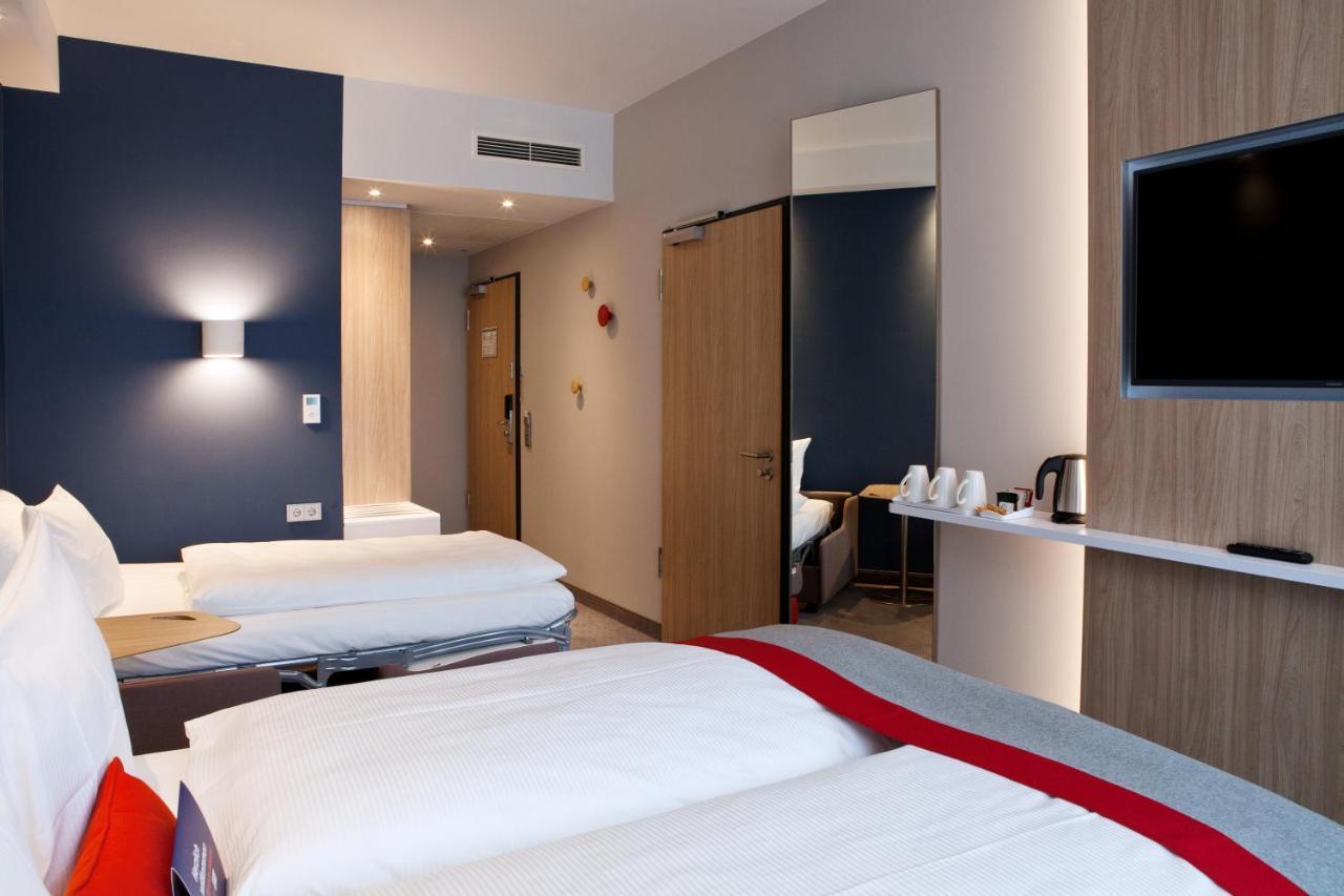 Holiday Inn Express - Kaiserslautern By Ihg Zewnętrze zdjęcie