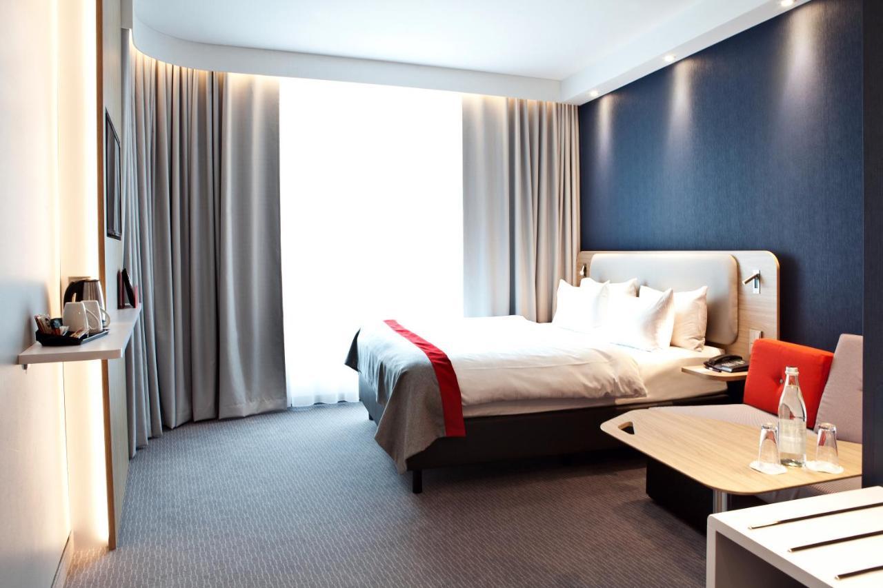 Holiday Inn Express - Kaiserslautern By Ihg Zewnętrze zdjęcie