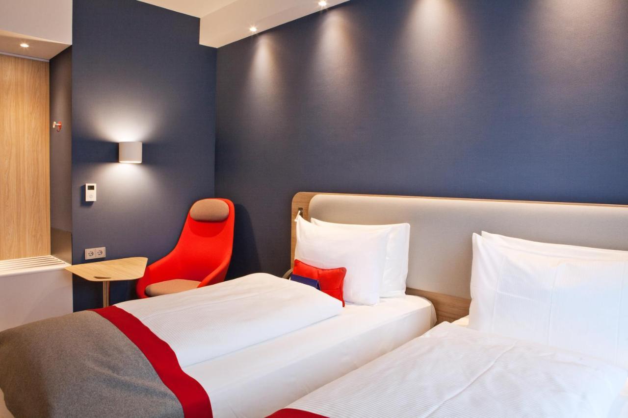 Holiday Inn Express - Kaiserslautern By Ihg Zewnętrze zdjęcie