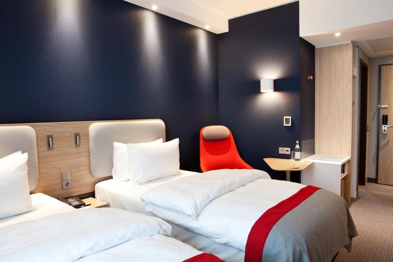 Holiday Inn Express - Kaiserslautern By Ihg Zewnętrze zdjęcie