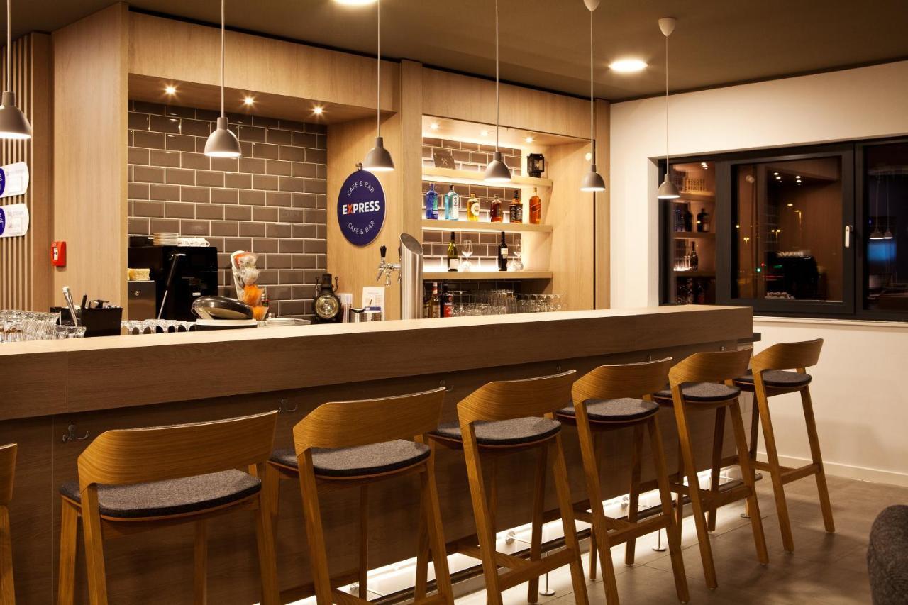 Holiday Inn Express - Kaiserslautern By Ihg Zewnętrze zdjęcie
