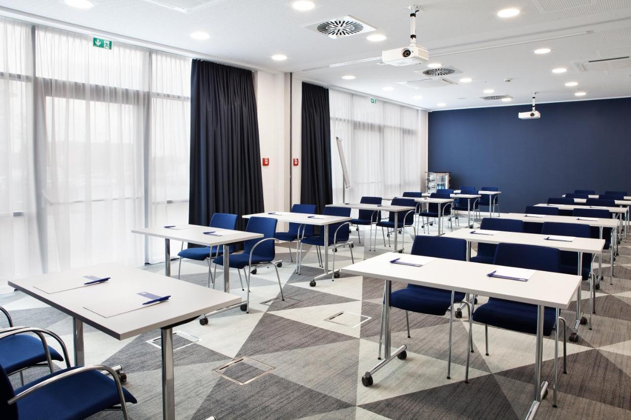Holiday Inn Express - Kaiserslautern By Ihg Zewnętrze zdjęcie